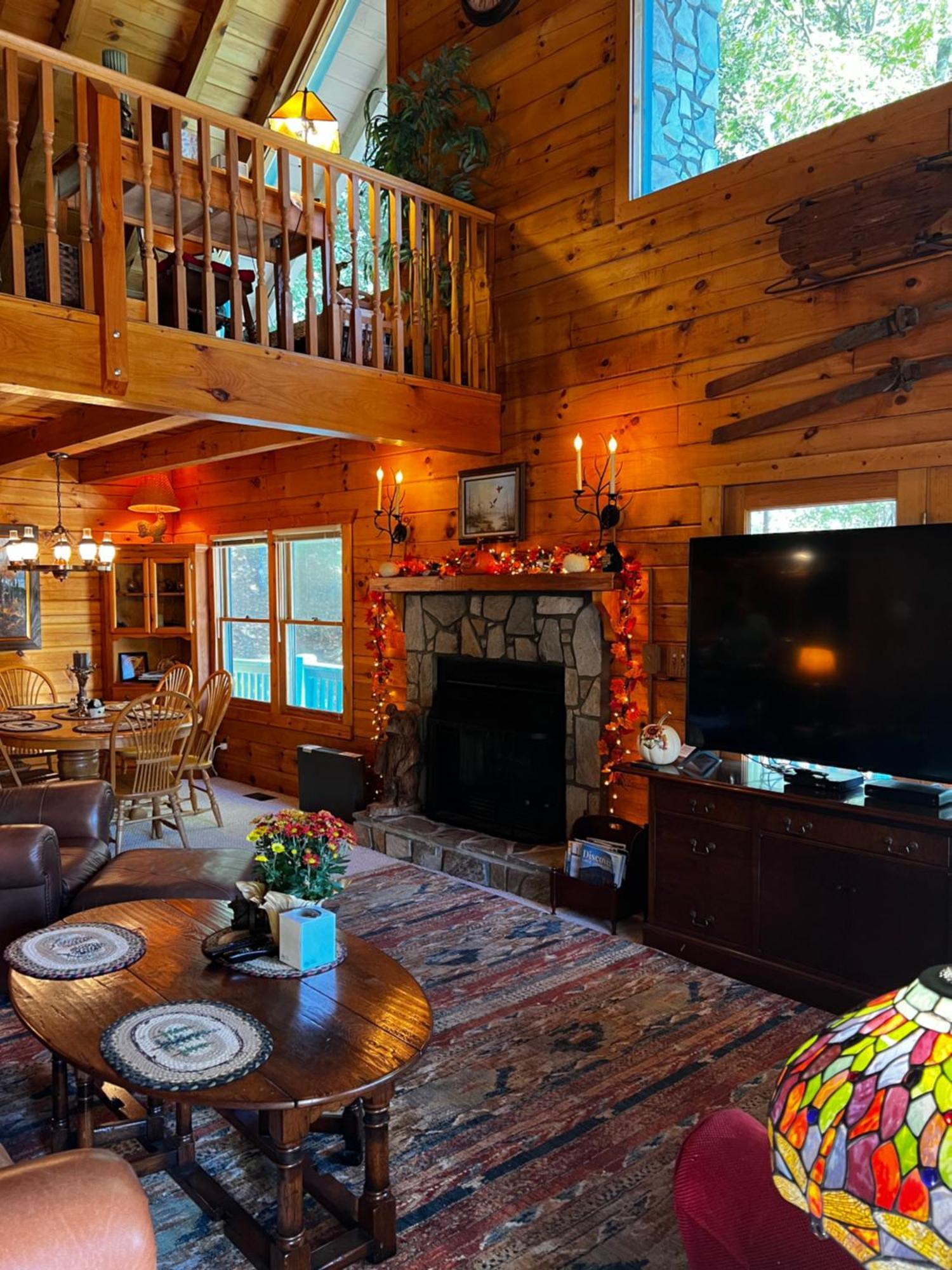 Bearhavencabinfun 3 Story Log Cabin Mountain View,Hot Tub, Sleeps 10 Villa Maggie Valley Exterior photo